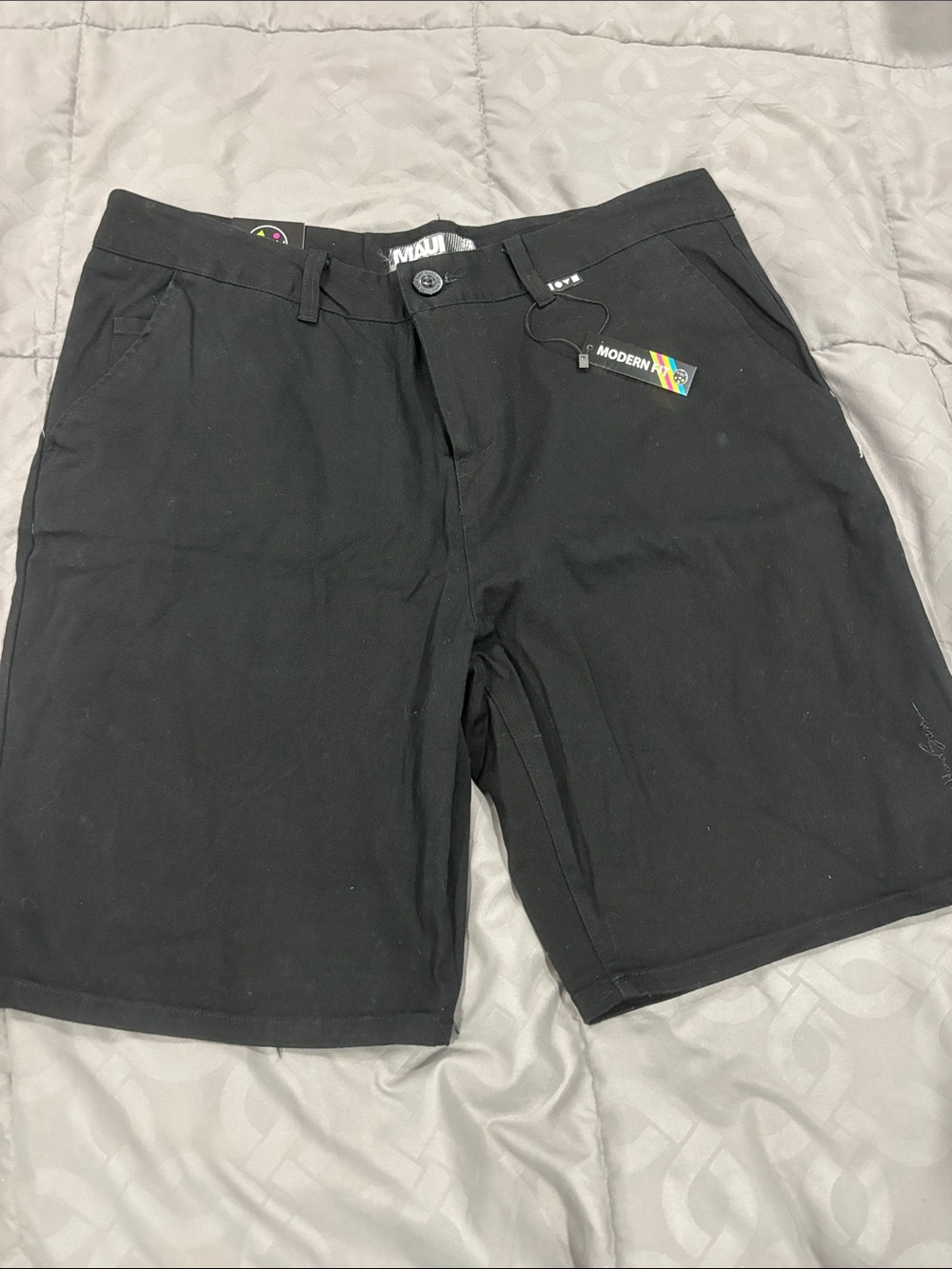 Maui and Sons Black Men's Flat-Front Shorts